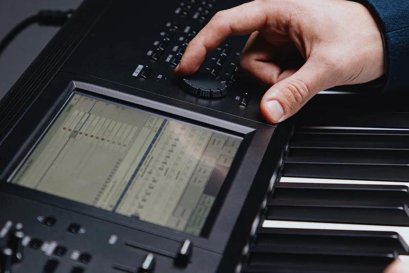 Korg Kronos 61 digital music workstation - Andertons Music Co